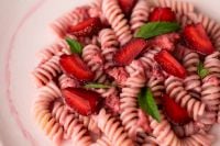 Kaboompics - Pink Fusilli With Strawberry Cream and Mint Leaves