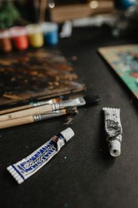 Kaboompics - Painting with Brush and Acrylic Paintings