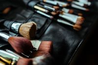 Kaboompics - Make-up accessories close-ups
