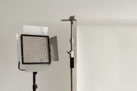 Kaboompics - Photo studio interior - C-stand lighting tripod - photo backdrop - LED lamp