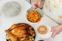 Kaboompics - Glazed Carrots and Mini Pumpkin Tart beside Roast Turkey