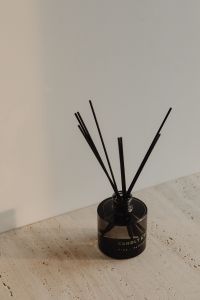 Kaboompics - Product photography - candles and diffuser - fragrances - branding - packaging