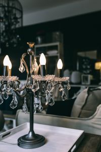 Kaboompics - Crystal Table Lamp On A Tray In A Vintage Living Room