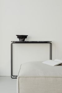 Kaboompics - Minimal Marble Console Behind Linen Sofa