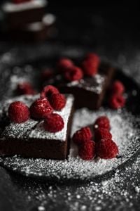 GLUTEN-FREE, RED BEAN BROWNIE WITH PEANUT BUTTER
