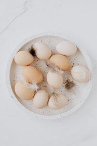 Kaboompics - Easter flat lay with eggs on a white marble