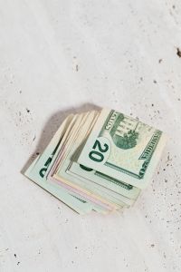 Kaboompics - Calculator with US dollars