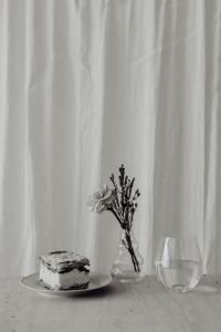 Kaboompics - Black-and-White Napoleonka Still Life with Vase and Drinking Glass