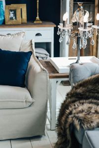 Kaboompics - Crystal Table Lamp Beside A Vintage Sofa And Fur Throw