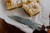 Kaboompics - Rustics plum cake
