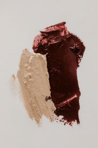 Kaboompics - Beige and Burgundy Lipstick Swatches
