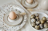 Kaboompics - Beige Easter table setting - quail eggs - neutral colors - natural eggs