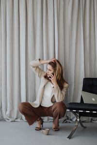 Kaboompics - Businesswoman has a conversation on the phone