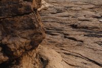 Kaboompics - Wide Flat Rock Platform with a Foreground Boulder