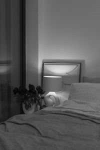 Kaboompics - Black and White Bedroom with Bedside Lamp