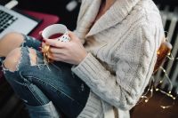 Kaboompics - Woman drinking hot tea in her home office