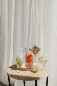 Kaboompics - Green Cocktail with Lime Slice in Sunlight