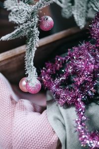 Kaboompics - Frosted Tree With Pink Baubles And Wrapped Gifts