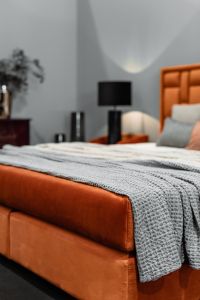 Kaboompics - Pled on the bed - upholstered furniture