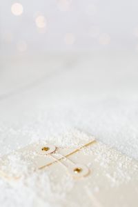 Kaboompics - Empty Card on Marble Table