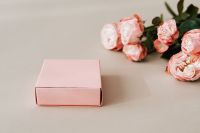 Kaboompics - Box Mockup