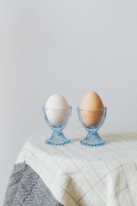 Kaboompics - Glass egg holders