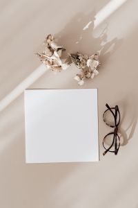 Kaboompics - Blank Branding Card Mockup with Dried Flowers and Eyeglasses