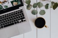 Kaboompics - Apple MacBook & Coffee on the white desk