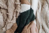 Kaboompics - Chunky Knit Fabric Textures in Neutral Winter Palette