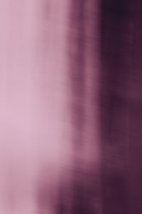 Kaboompics - Dusty Pink Vertical Blur Phone Wallpaper