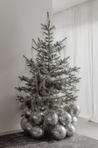 Kaboompics - Silver Christmas Tree with Silver Balloons in a Bright White Interior