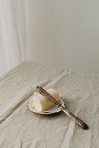 Kaboompics - Butter Dish With Vintage Knife and Copy Space