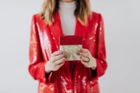 Kaboompics - Girlboss With a Gift