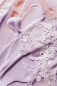 Kaboompics - Lavender Cream and Bubble Texture