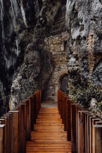 Kaboompics - Predjama castle at the cave mouth in Postojna, Slovenia