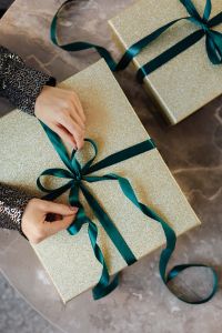 Kaboompics - Girl With a Gift