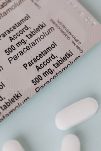 Kaboompics - Paracetamol - CORONAVIRUS - COVID-19 - SARS-CoV-2