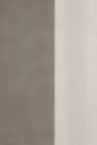Kaboompics - White Wall with Soft Vertical Shadow