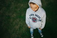 Kaboompics - Young boy in the garden