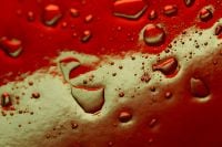 Kaboompics - Red and Pale Green Water Droplets Abstract Background