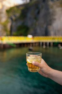 Kaboompics - Defocused Marina View with a Drink at the Bottom Edge