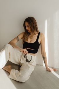 Kaboompics - Simplistic Sophistication - A Fashion Photoshoot with a Stunning Model in Neutral Minimalist Outfits