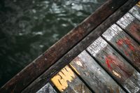 Kaboompics - Old pier over a lake