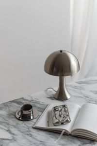Hot Metals Trend: Chrome Decor, Tableware and Silver Jewelry