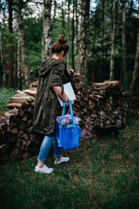 Kaboompics - THE TOP TREND THIS SEASON - IKEA's FRAKTA Shopping Bag