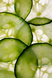 Kaboompics - Overlapping Cucumber Slices in Backlight