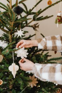 Kaboompics - Christmas with wood and paper dercorations