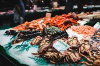 Kaboompics - Mixed Crabs, Lobsters and Prawns at Barcelona Market