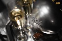 Kaboompics - Champagne Glasses and Number Balloon at a New Year's Eve Celebration