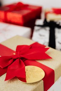 Kaboompics - Mixed gifts